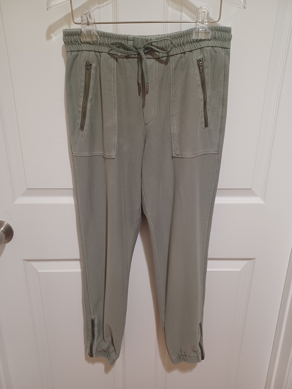 Athleta Olive Drawstring Jogger Pants Cotton